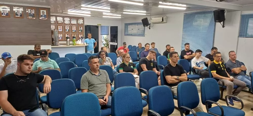 Copa AMZOP SESC Sicredi 2026 reúne 23 equipes na categoria Livre e define grupos em reunião na AMZOP