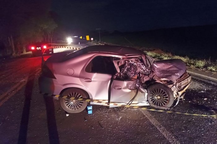 Acidente ocorreu por volta das 22h50min no km 13 da rodovia. CRBM / Divulgação